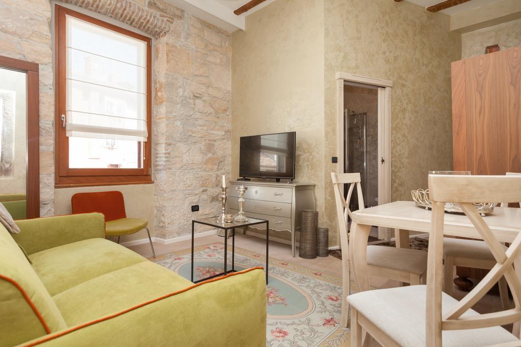 Apartment Lux Ровинь Экстерьер фото
